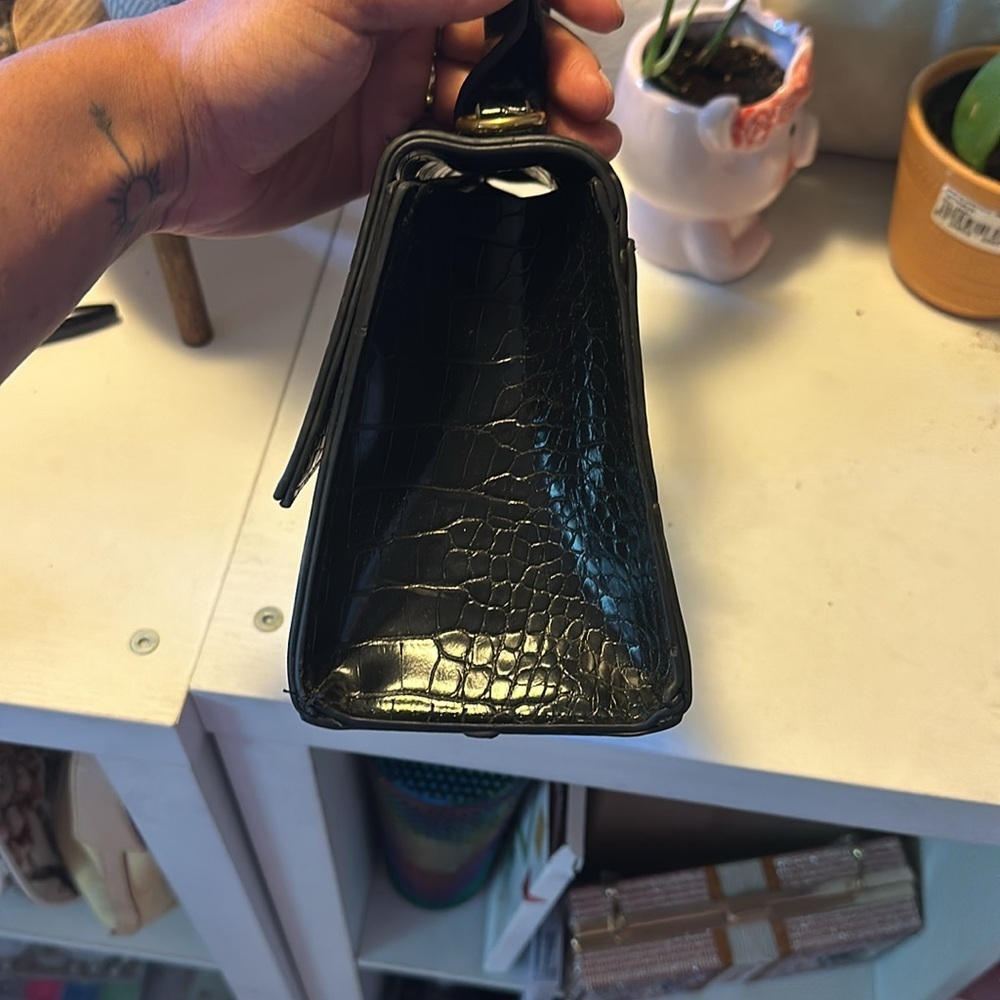 Black mini hand bag with strap - Picture 6 of 13